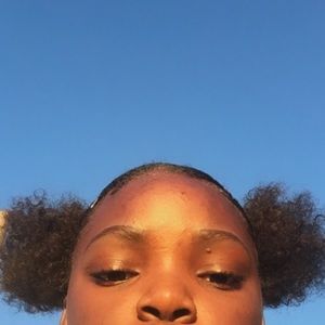 Meet your Posher, Tyra